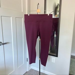 Fabletics 7/8 Burgundy Leggings